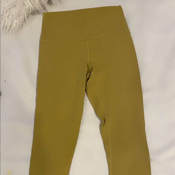 wunder under high-rise tight lululemon legging - Picture 3 of 3